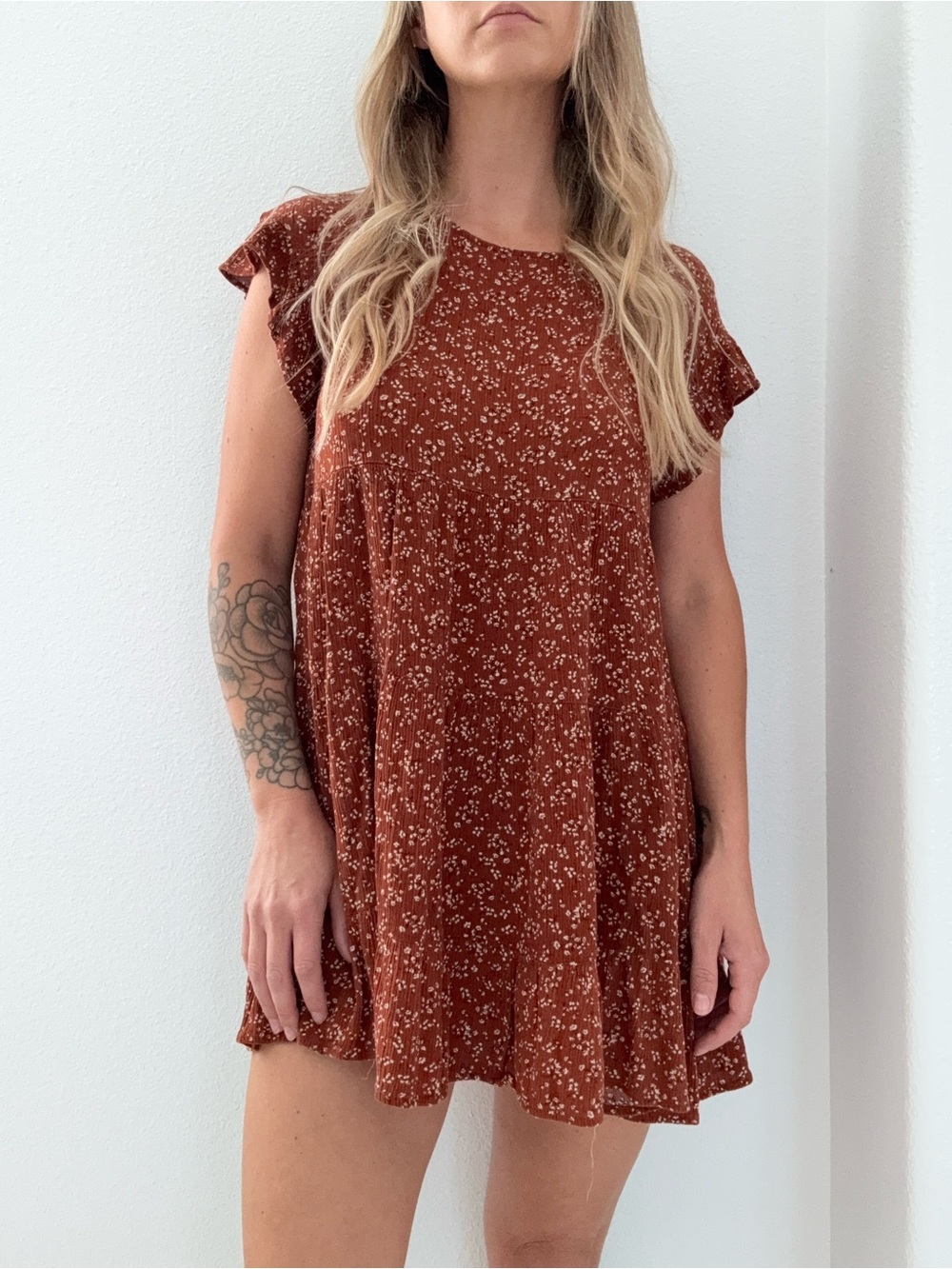 Carly Jean Los Angeles CJLA Short Ruffle Sleeve Floral Dress Rust